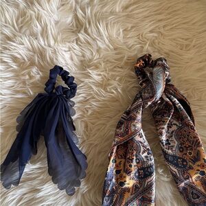 anthropologie & AE Navy and PaisleY Scrunchie Scarf  Set
